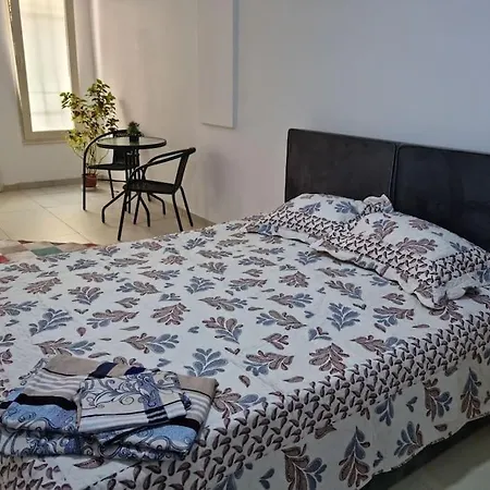 Cozzy Apartment Tirana